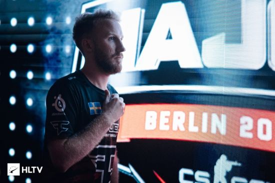 上海电竞盛宴开启英雄亚冠赛事新篇章